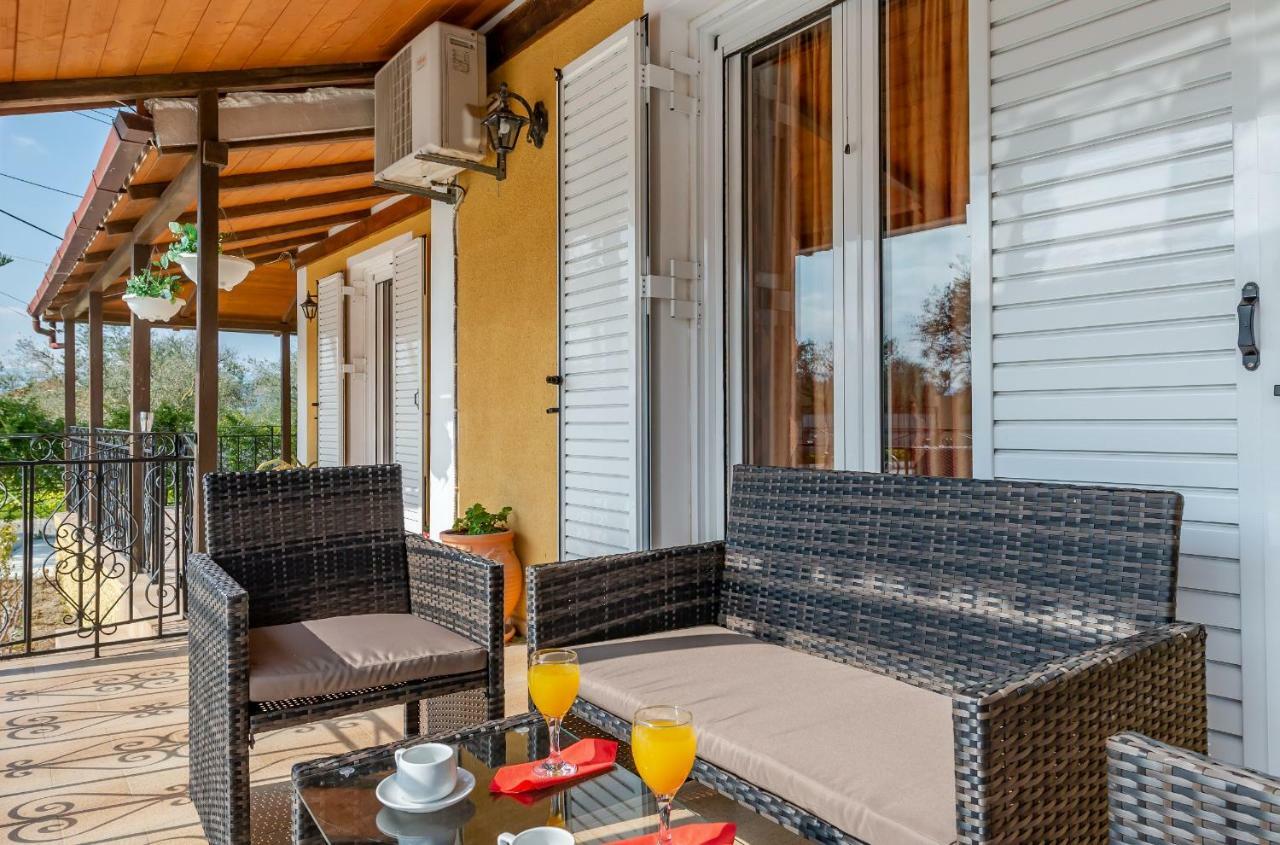 Toscana Villas Gaitani Esterno foto